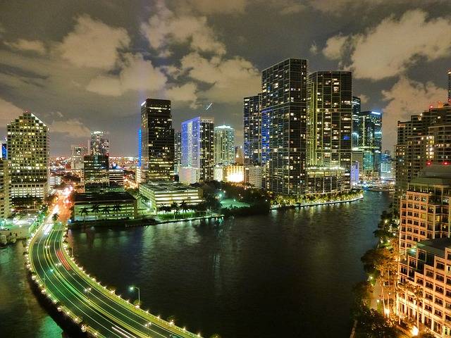 miami-50554_640